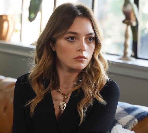 Melis Sezen Kimdir? Melis Sezen Kaç Yaşında?